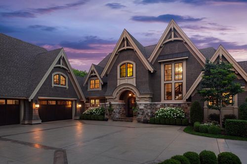 314 Bushaway Rd, Wayzata, MN, 55391-1909 | Card Image