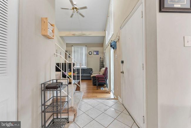 10805 Violet Ct, Townhouse with 3 bedrooms, 2 bathrooms and null parking in MANASSAS VA | Image 6