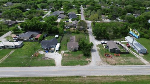 401 S Frontage Rd, Valley View, TX, 76272-9713 | Card Image