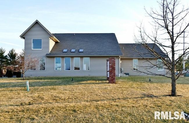 109 Elizabeth Pointe Dr, Home with 0 bedrooms, 0 bathrooms and 15 parking in Germantown Hills IL | Image 9
