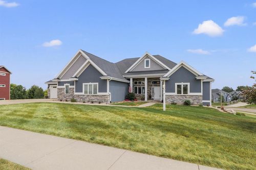 980 Brynhill Dr, OREGON, WI, 53575-3892 | Card Image