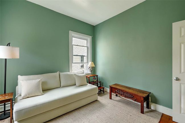 APT-3 - 20 7 Th St, Condo with 2 bedrooms, 1 bathrooms and 2 parking in Providence RI | Image 18