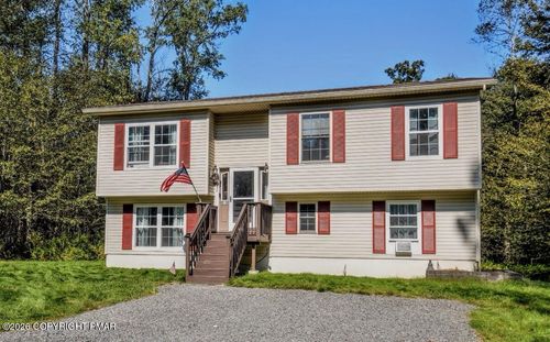 56 Lyman Ln, Clifton Township, PA, 18424-8999 | Card Image