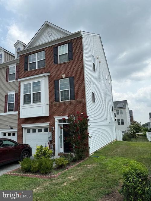 9887 Deer Run, LAUREL, MD, 20723-2716 | Card Image