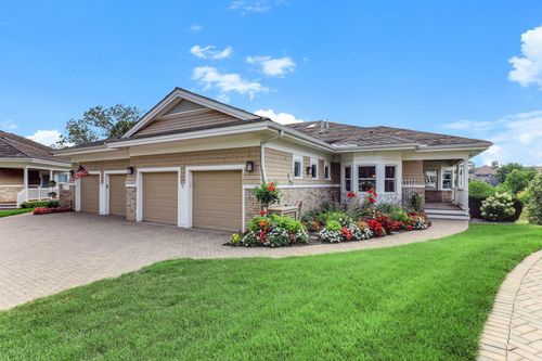718 Widsten Cir, Wayzata, MN, 55391-1784 | Card Image