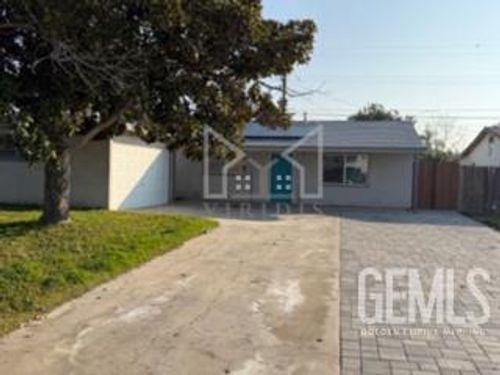 2312 Castro Lane, Bakersfield, CA, 93304 | Card Image