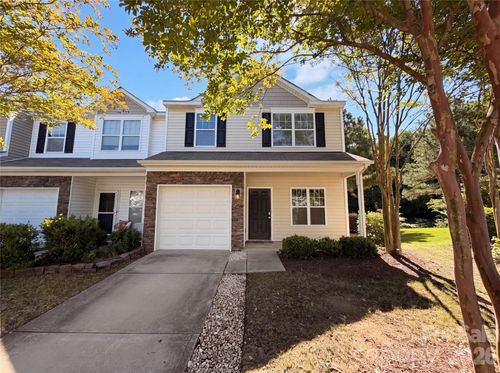 13809 Singleleaf Ln, Charlotte, NC, 28278-7749 | Card Image