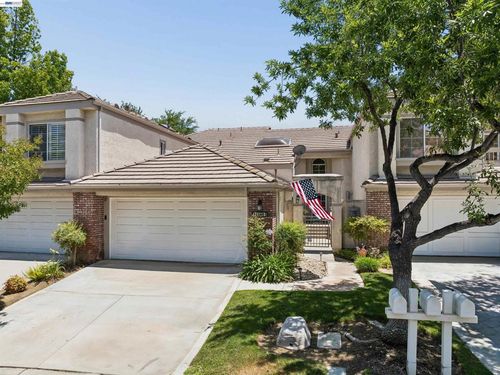 b-24448 Hampton Dr, Santa Clarita, CA, 91355-3544 | Card Image