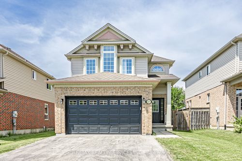 829 Oakcrossing Rd, London, ON, N6H0A4 | Card Image