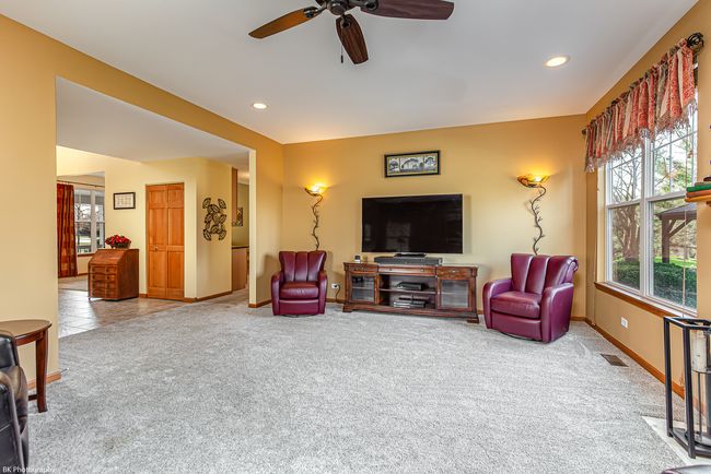 12941 Grande Poplar Cir, House other with 4 bedrooms, 3 bathrooms and 6 parking in Plainfield IL | Image 17