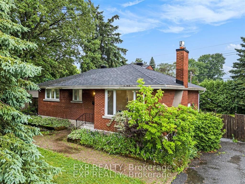 Residential Lease in South of Baseline to Knoxdale