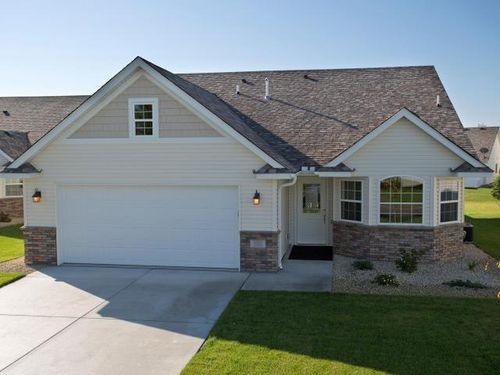 2524 Buchanan Ln S, Cambridge, MN, 55008-7134 | Card Image