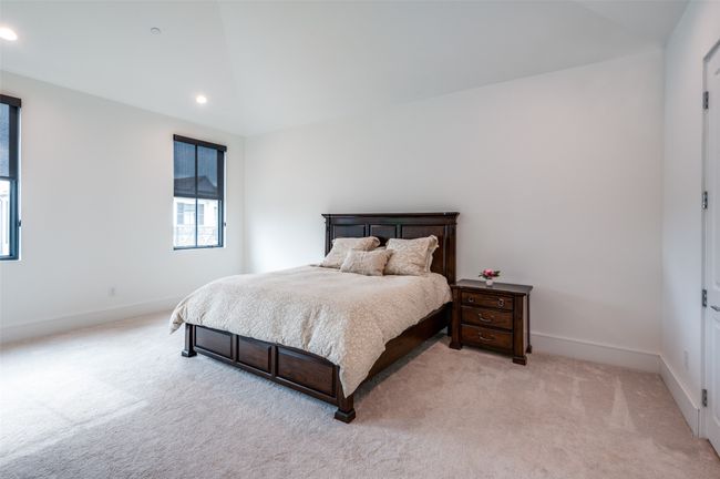 Spacious primary bedroom 2 for guest with ensuite bath | Image 21