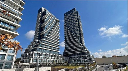 4201-30 Inn On The Park Dr, Toronto, ON, M3C0P7 | Card Image