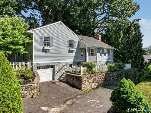 106 Shorefront Park, Norwalk, CT, 06854-3753 | Card Image