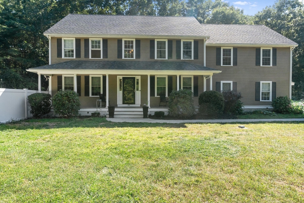 Wethersfield St, Rowley, MA 01969