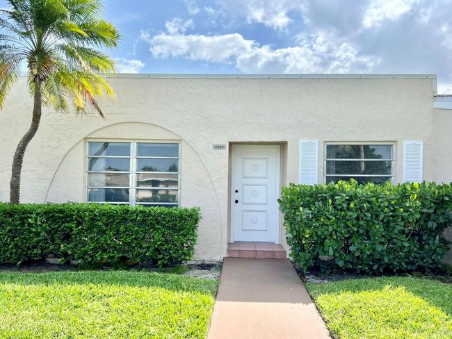 8840 Belle Aire Drive, Home with 2 bedrooms, 2 bathrooms and null parking in Boca Raton FL | Image 1
