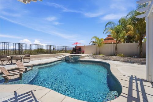 33000 Sotelo Dr, Temecula, CA, 92592-3410 | Card Image