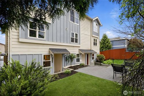 c-9010 18th Ave Sw, Seattle, WA, 98106-2380 | Card Image