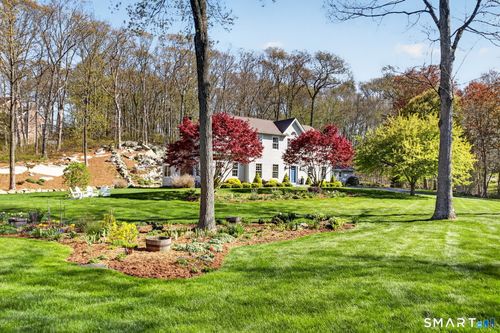 3 Arbor Ct, Pawcatuck, CT, 06379-1262 | Card Image
