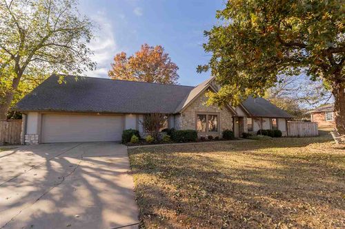 1908 S Cowboy Ct, Stillwater, OK, 74074-1311 | Card Image