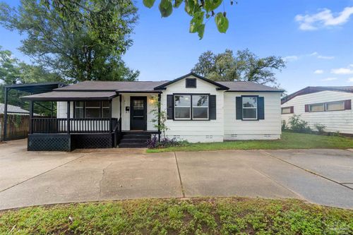 211 W Sunset Ave, Pensacola, FL, 32507-3167 | Card Image