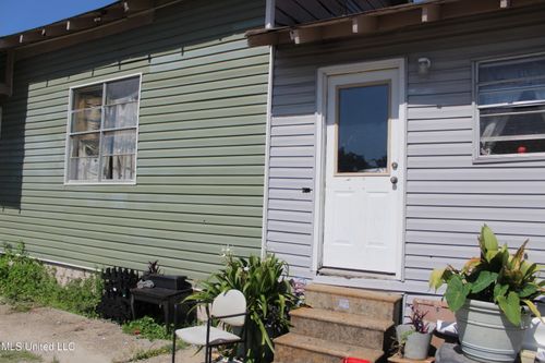 1313 20th St, Gulfport, MS, 39501-3208 | Card Image