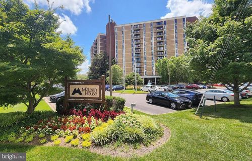 apt-701-6800 Fleetwood Rd, MCLEAN, VA, 22101-3608 | Card Image