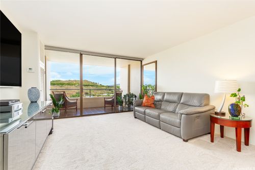 apt-2304-1717 Mott-Smith Dr, Honolulu, HI, 96822-2840 | Card Image