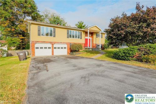 1128 N 38th St, Allentown, PA, 18104-2640 | Card Image