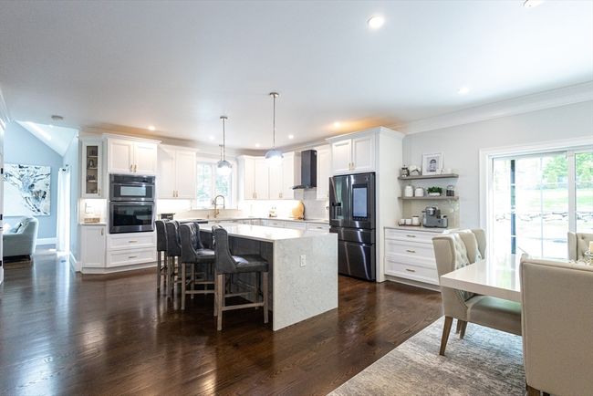 252 Holden St, House other with 4 bedrooms, 3 bathrooms and 8 parking in Holden MA | Image 5