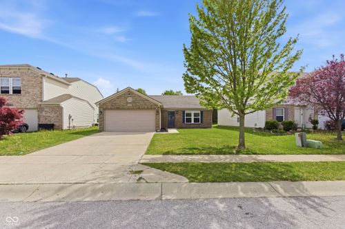 8411 Wheatfield Dr, Camby, IN, 46113-8113 | Card Image