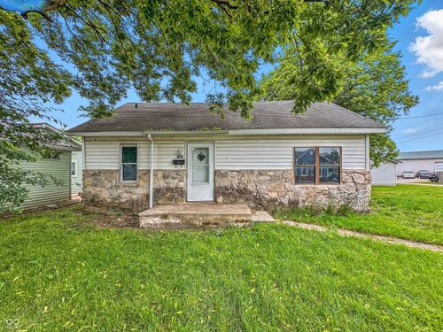 356 S 7th St, Frankfort, IN, 46041-2330 | Card Image