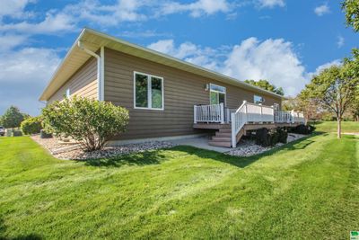 242 Brookline Trail, House other with 4 bedrooms, 3 bathrooms and null parking in Dakota Dunes SD | Image 2