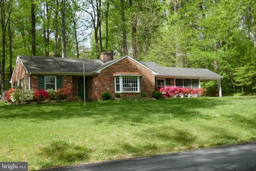 9001 Glenbrook Rd, FAIRFAX, VA, 22031-2729 | Card Image