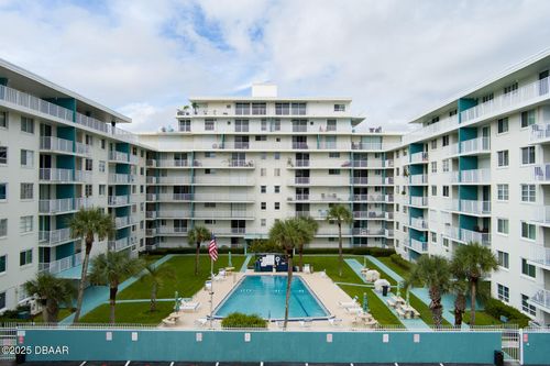 412-2727 N Atlantic Ave, Daytona Beach, FL, 32118-3010 | Card Image