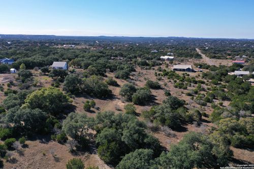 132 White Oak Trl, Boerne, TX, 78006-4506 | Card Image
