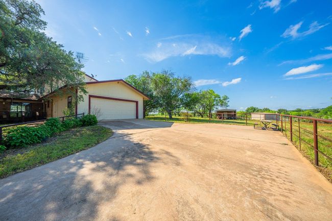 13315 N State Highway 16, Home with 3 bedrooms, 3 bathrooms and null parking in Llano TX | Image 19