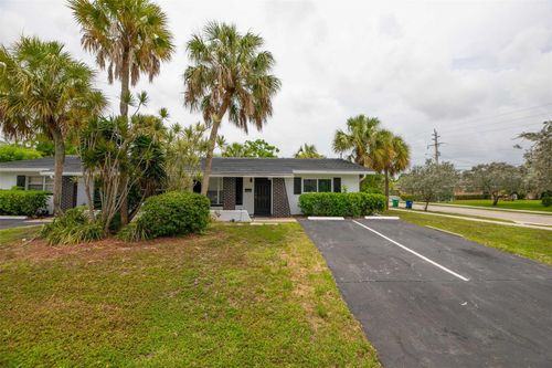 w-7546 Nw 44th Ct, Coral Springs, FL, 33065-2058 | Card Image