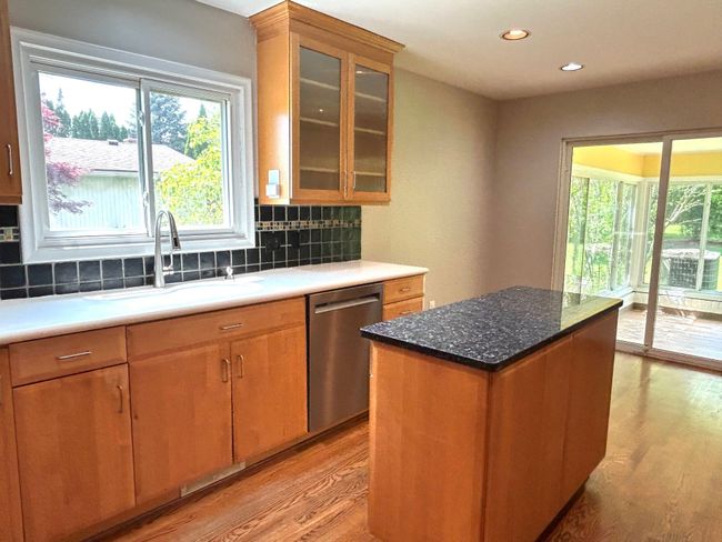4746 Hedgewood Dr, House other with 4 bedrooms, 3 bathrooms and null parking in Bloomfield Hills MI | Image 8