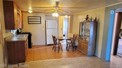 2887 Ivan, Harrison, MI, 48625-8967 | Card Image