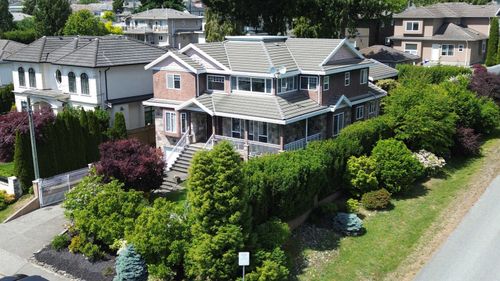 6087 Mckee St, Burnaby, BC, V5J2V6 | Card Image