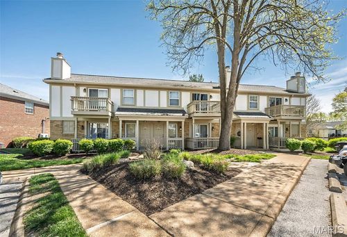 1450 Bluebird Ter, Brentwood, MO, 63144-1101 | Card Image