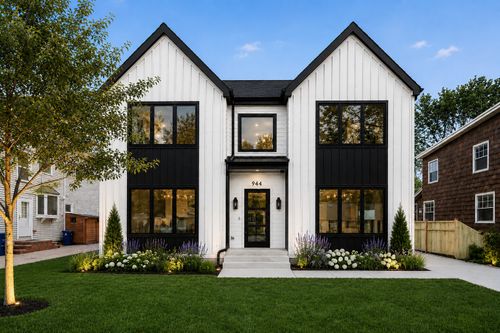 944 Rosemary Ter, Deerfield, IL, 60015-3122 | Card Image