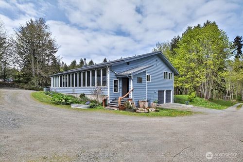 91 W Goforth Rd, Sequim, WA, 98382-7209 | Card Image