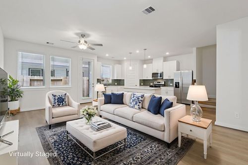 404 Sunrise Ranch Dr, Montgomery, TX, 77316-3336 | Card Image