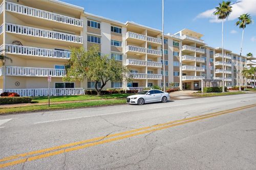 201-furnished-1200 N Shore Dr Ne, ST PETERSBURG, FL, 33701-1446 | Card Image