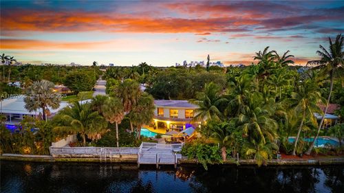 1809 Coral Gardens Dr, Wilton Manors, FL, 33306-1331 | Card Image