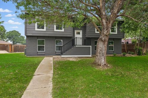 7431 Elderberry Ln, Dallas, TX, 75249-1045 | Card Image