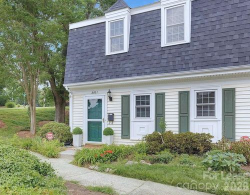 8001 Regent Park Ln, Charlotte, NC, 28210-5743 | Card Image